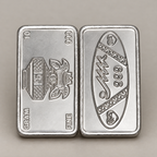 Face and reverse of the 10 gram 999 fine silver bar side by side.
