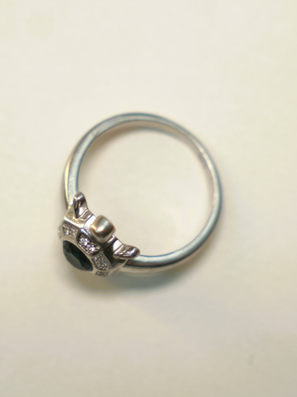 Side view of the octagon tortoise ring, showing the plain band.