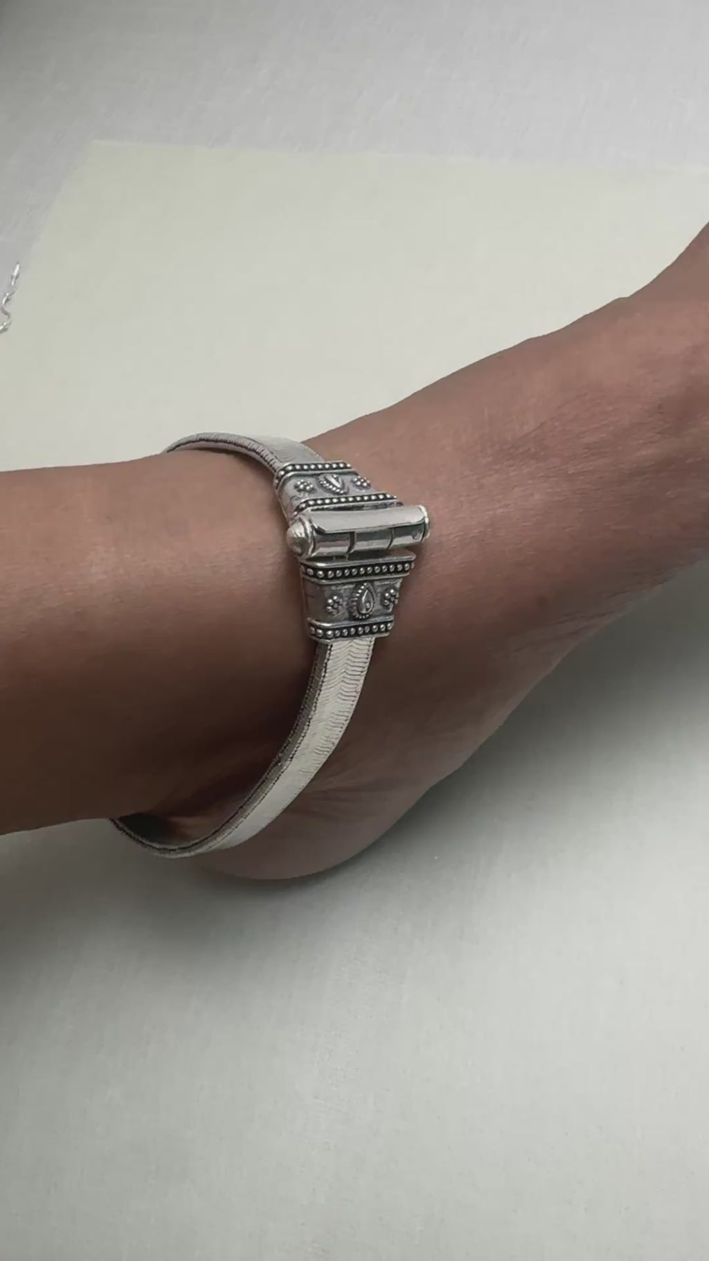 Rajwadi Silver Payal with Oxidised Caps and Pin Clasp