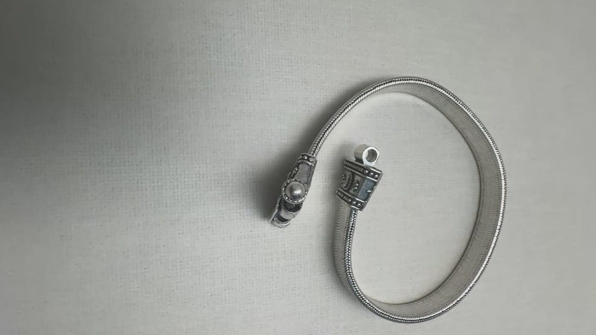 Rajwadi Silver Payal with Oxidised Caps and Pin Clasp